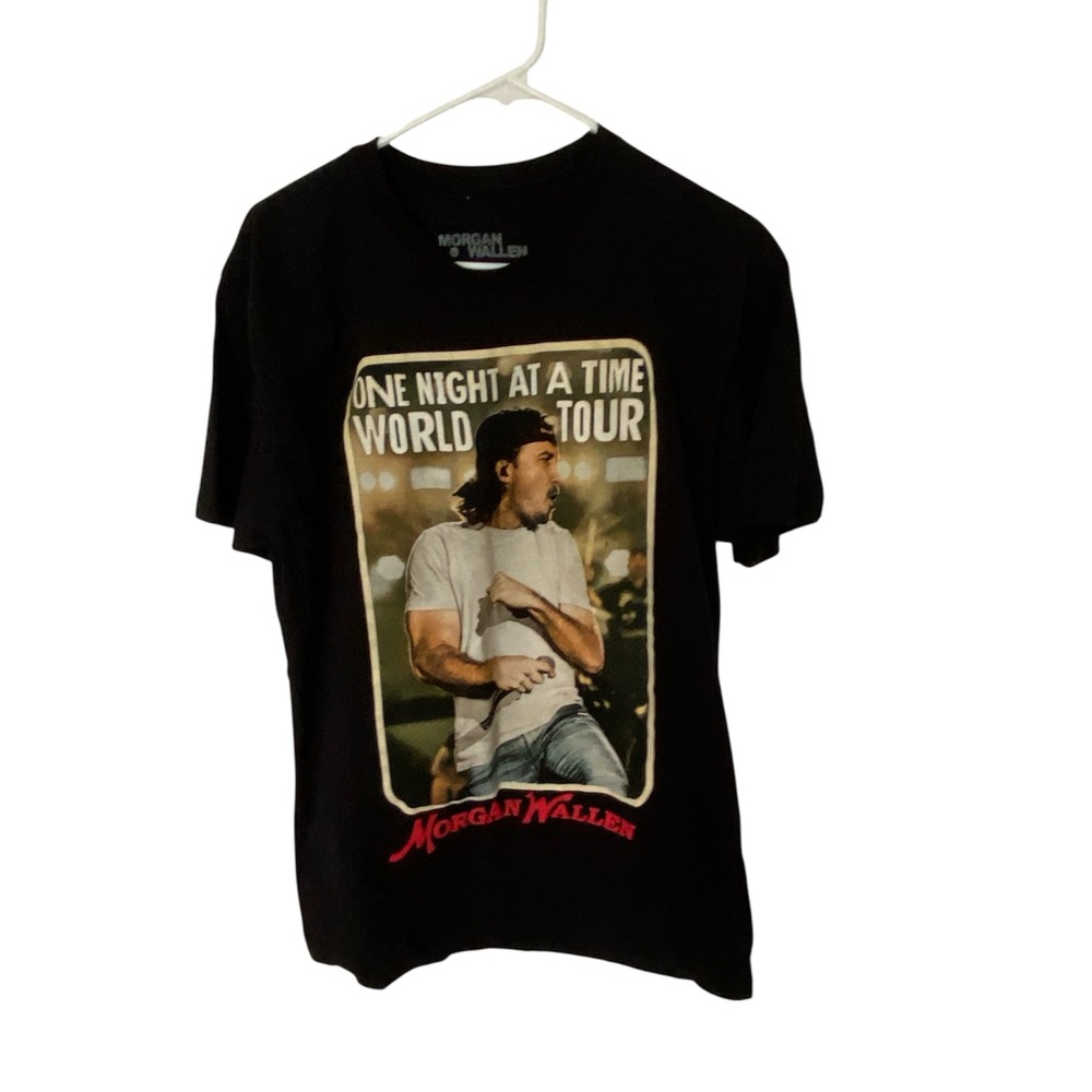 Morgan Wallen One Night At A Time World Tour Graphic T-Shirt size Large
